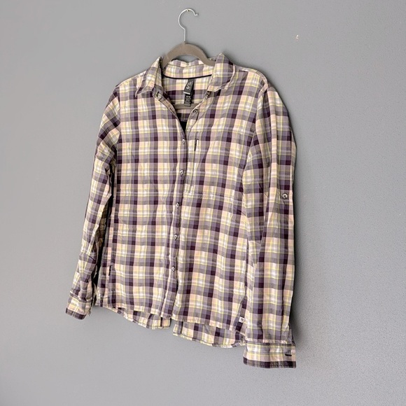 Mountain Hardwear purple plaid women’s vented tech shirt - size medium - Picture 2 of 13
